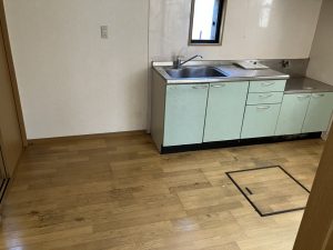 戸建て、ゴミ屋敷作業終了　１